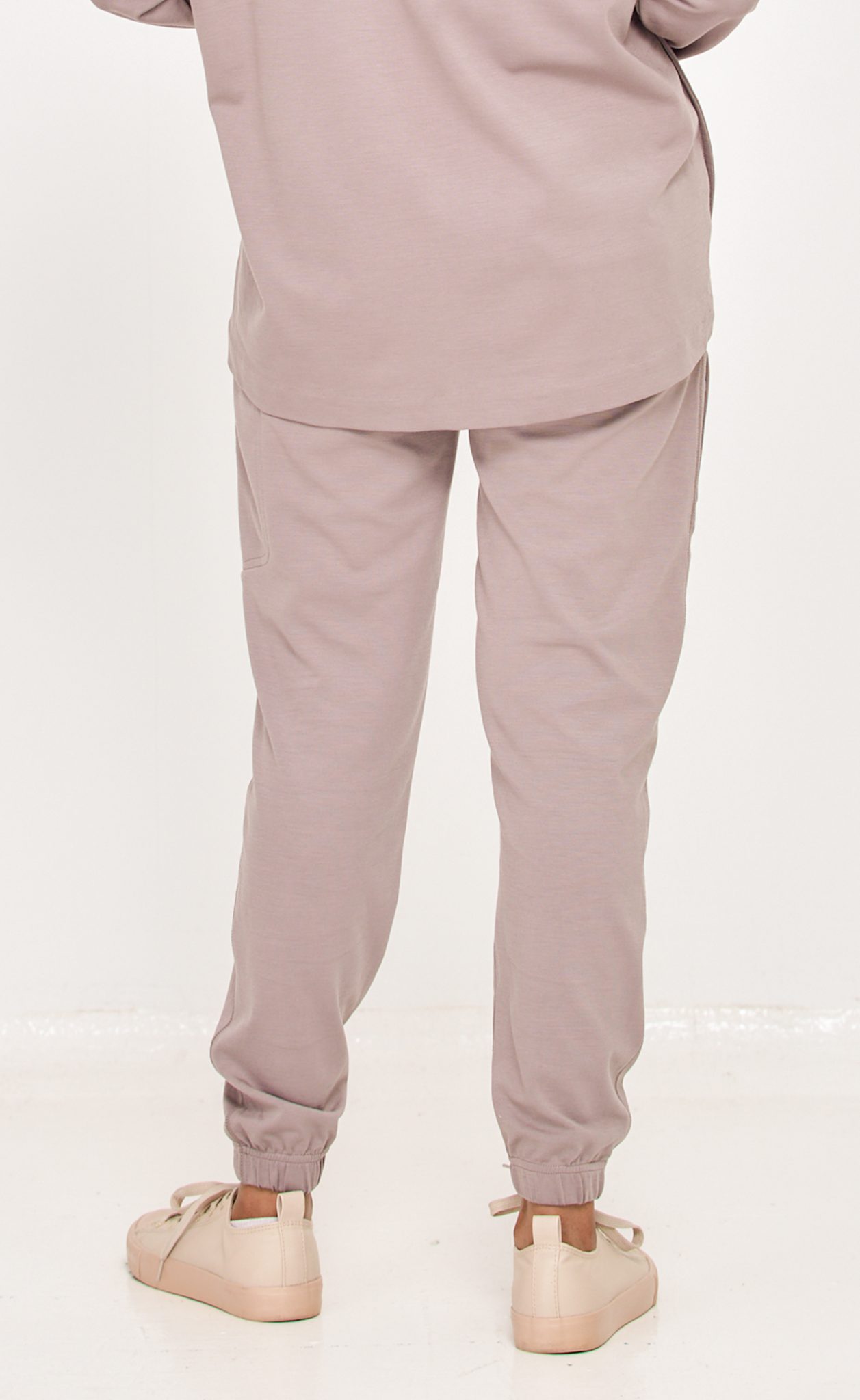 Tencel Jogger Pants in Mauve – Olloum